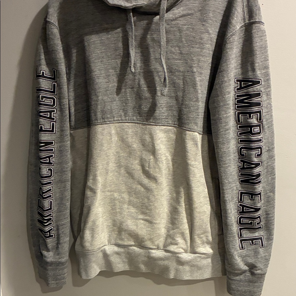 American Eagle Outfitters Two-Tone Gray Hoodie - Picture 3 of 6